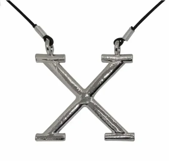 Anhänger – großes X