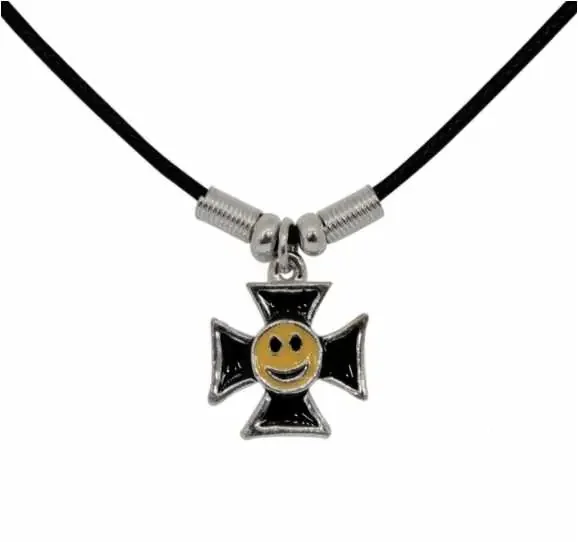 Anhänger – Kreuz mit Smiley