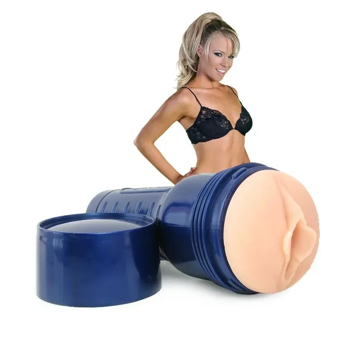 Anna Lovato – Lotus Fleshlight
