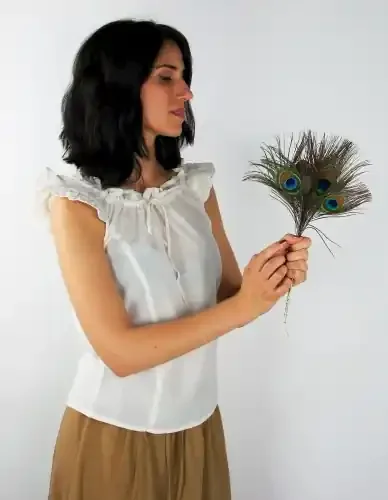 Ärmellose Sommerbluse mit Rüschen (Farbe Schwarz, Grösse XL)