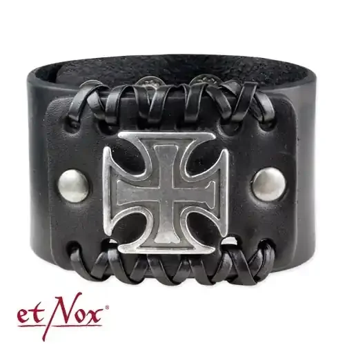 Armschmuck aus Leder