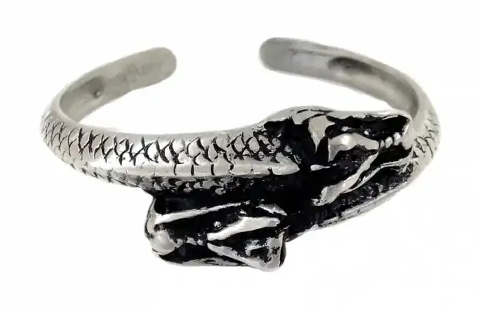 Armspange mit Schlangen