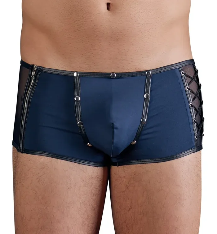 Blaue Pants mit Wetlookapplikationen