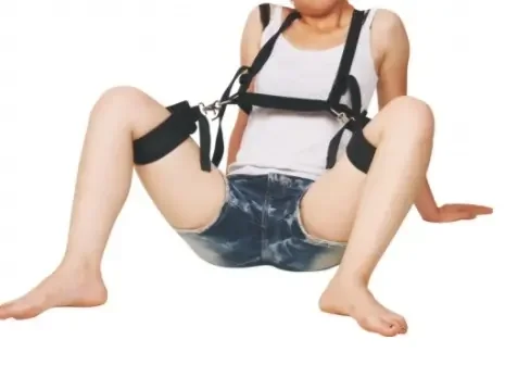 Bondage Fessel-Set mit Beinriemen