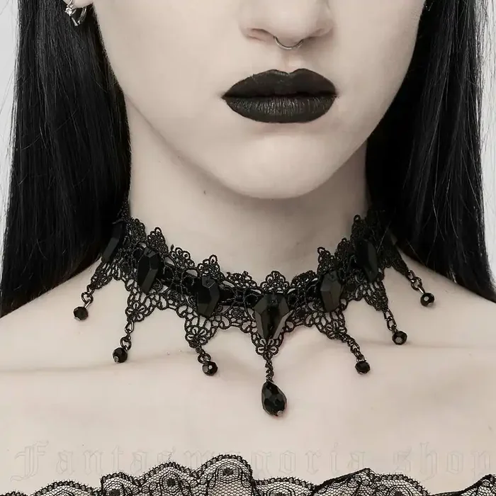 Choker aus zarter Spitze ‘Sarg‘