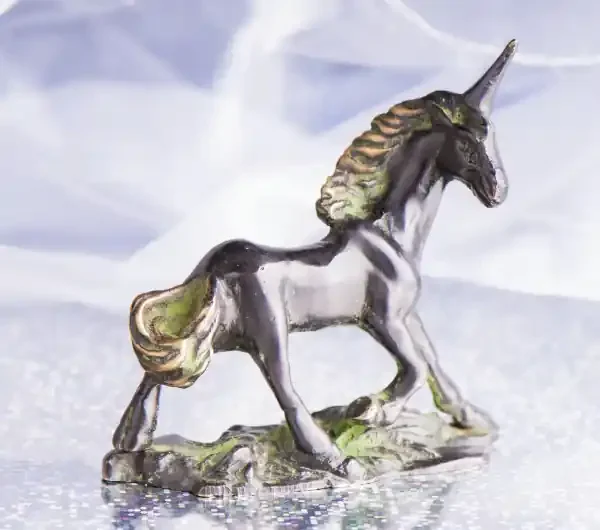 Einhorn aus Messing