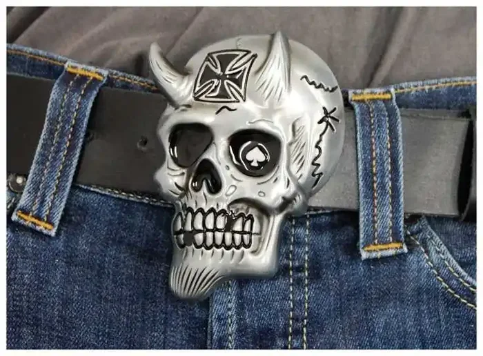 Gürtelschnalle – Iron Rebel