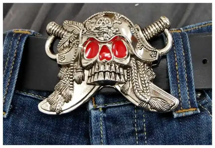 Gürtelschnalle – Pirate Skull