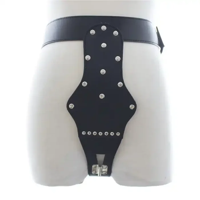 Kunstleder Keuschheitgürtel mit Nieten