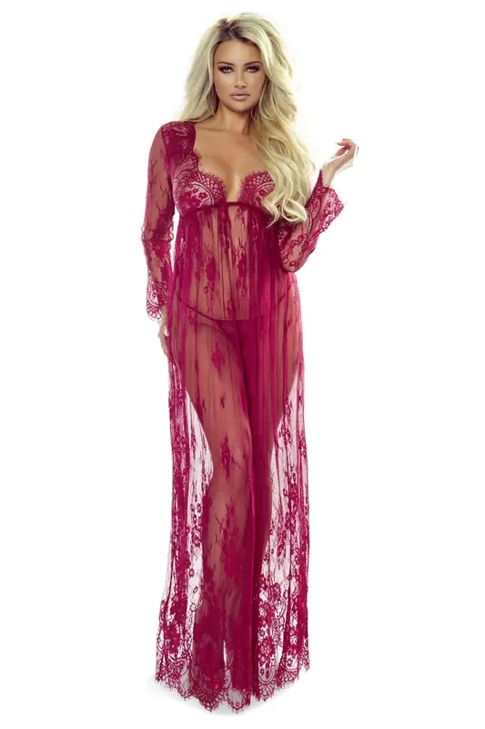 Langes weinrotes Kleid
