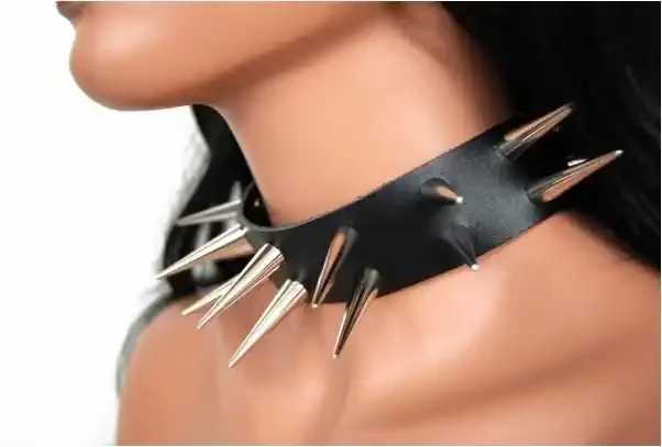 Leder Choker mit zwei Reihen 3,7cm Conenieten