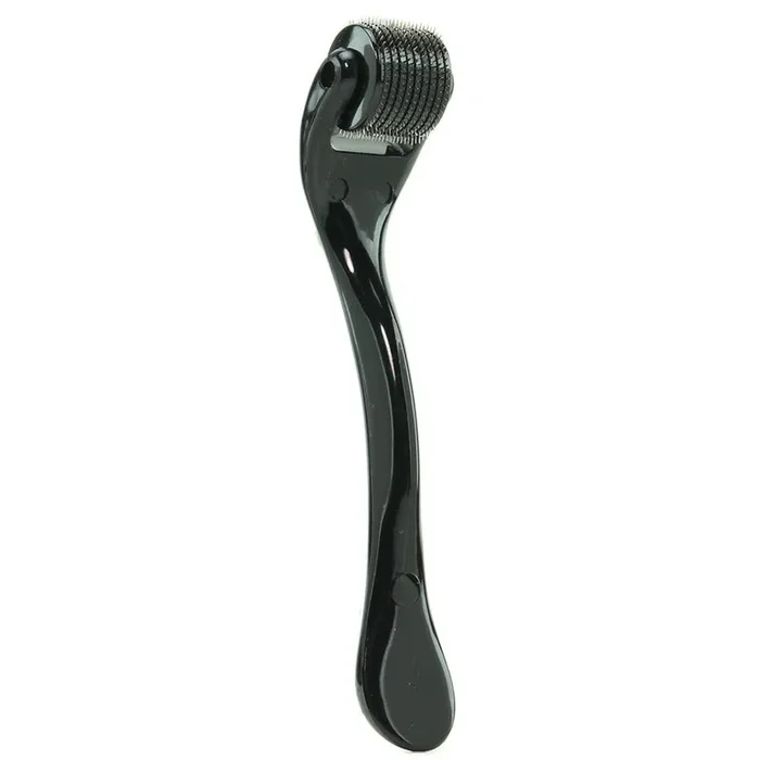 Master Series Prick 10 Row Spiked Pinwheel