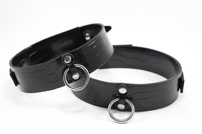 Oberschenkelfessel mit O-Ring matt