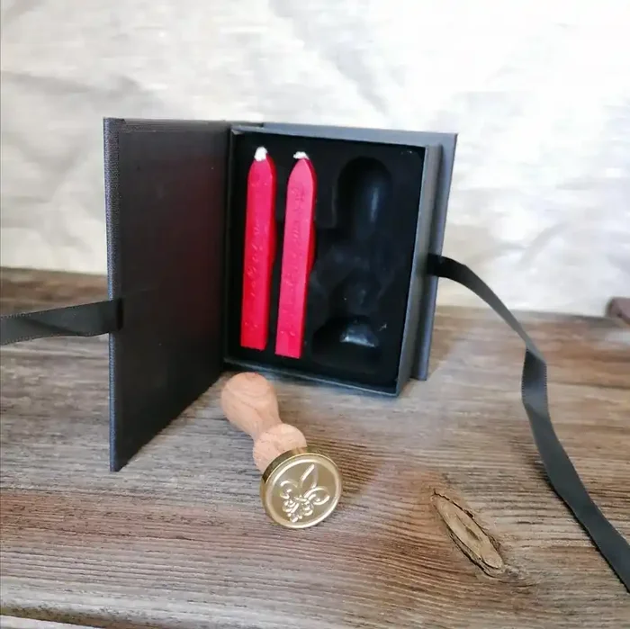Petschaft mit Siegelstempel Fleur de Lis