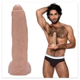 Pornstar Diego Sans – Dildo