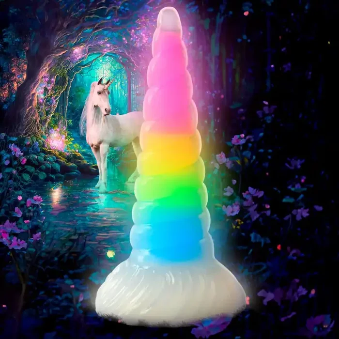Selbstleuchtender Silikondildo ‘Regenbogeneinhorn‘