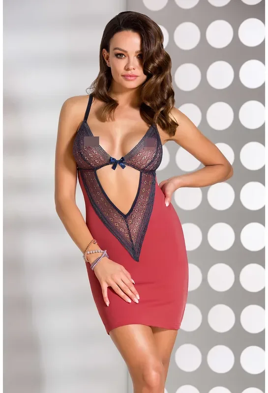 Sinnliche Chemise aus glattem Material