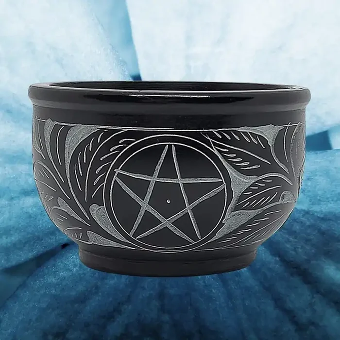 Specksteinschale mit Pentagramm
