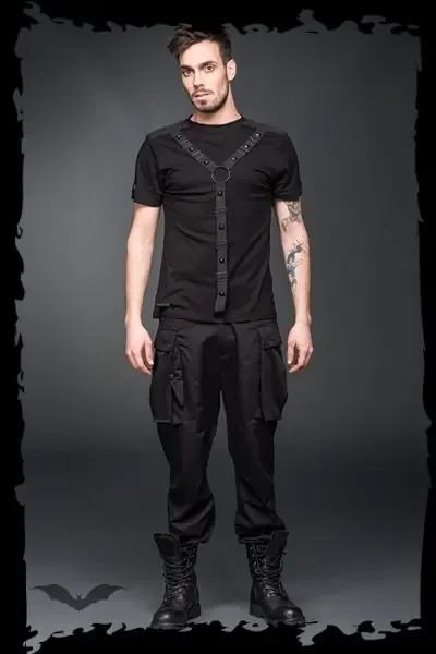 T-Shirt mit Bondage