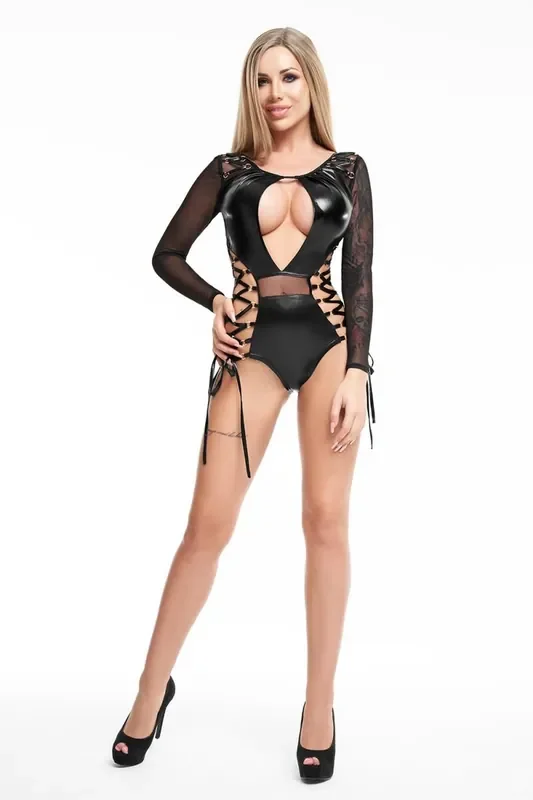 Wetlook-Body mit seitlicher Schnürung