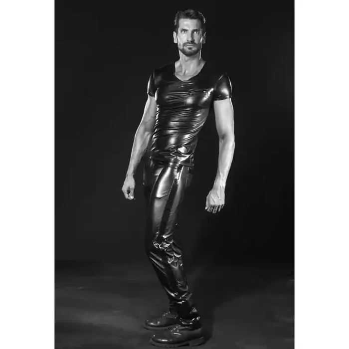 Wetlook Hose mit Lackapplikationen
